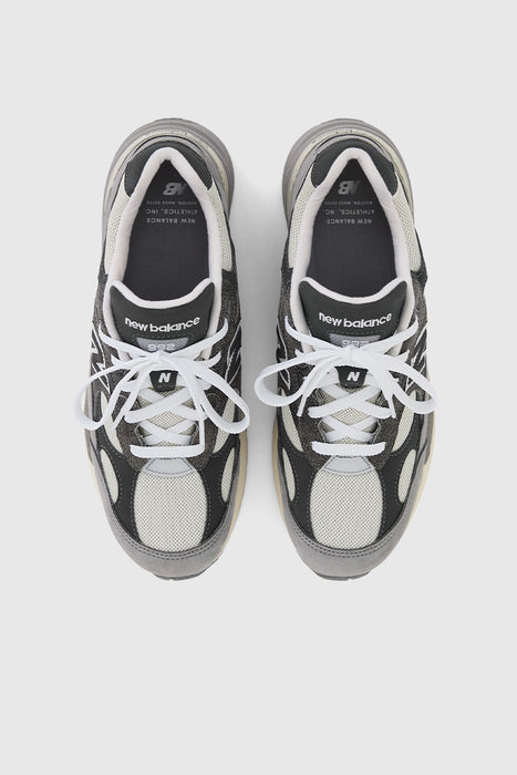 U9927WX - Shadow Grey / Turtledove / Blacktop