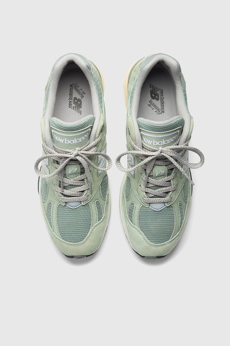 U991BB2 - Sea Grass / Silver