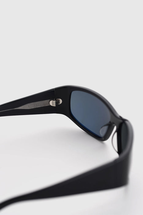 Rune - Black / Black