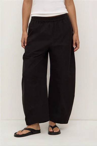 Lola Barrel Pant - Black