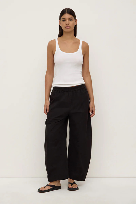 Lola Barrel Pant - Black