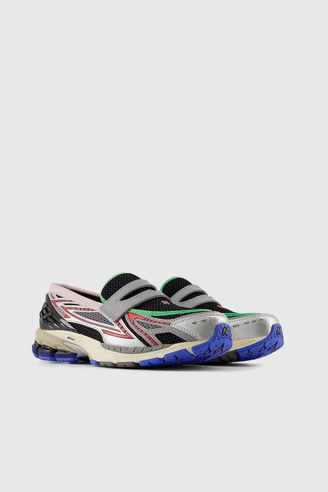 U190663V - Silver Metallic / Black / Fire Cracker