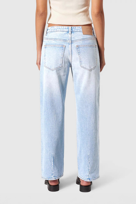 Daria Baggy - Jetlag