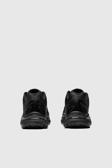 XT-6 - Black/Black/Phantom