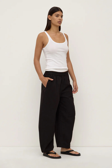 Lola Barrel Pant - Black