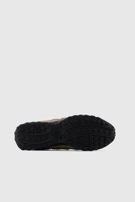 U204L3K9 - Tan / Black