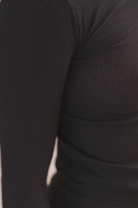 Pama Long Sleeve Tee - Black