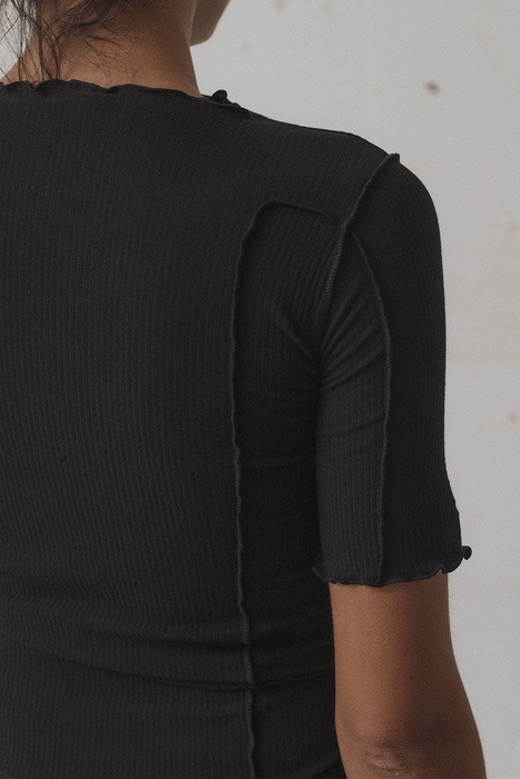 Omato 3/4 Tee - Black