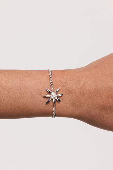 Daisy Charm Bracelet - Sterling Silver