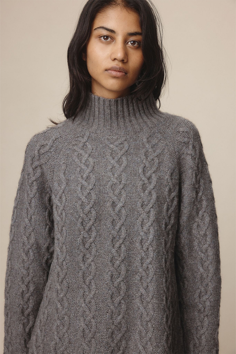 Dali Jumper - Pinecone