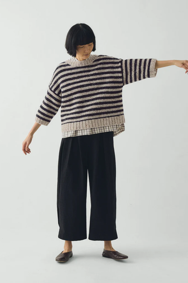 Donegal Stripe Short Sleeve Sweater - Soft Black / Oatmeal