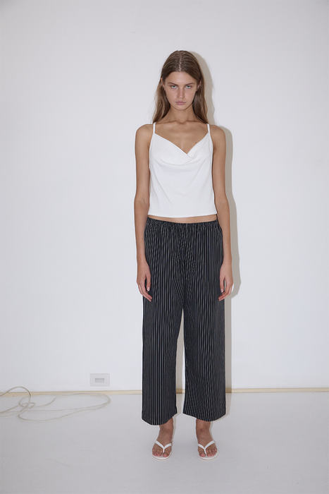 Ease Trouser - Mono Stripe