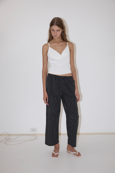 Ease Trouser - Mono Stripe