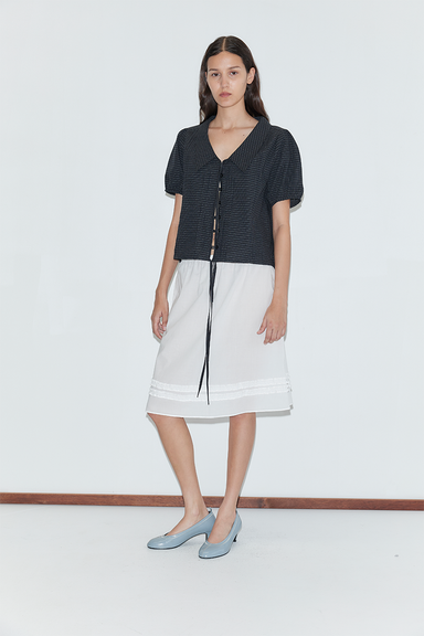 Fine Collar Top - Mono Grid