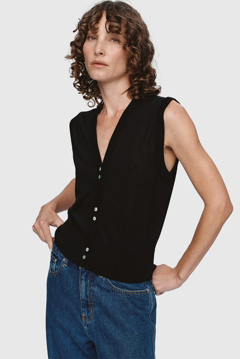Foundations Vest - Black