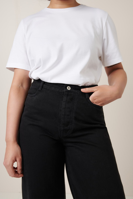 High Puddle Jeans - Black Denim