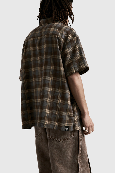Hold SS Shirt - Brown / Blue