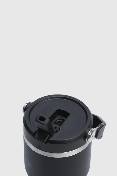 Iceflow Flip Straw Tumbler 591ml / 20oz - Black