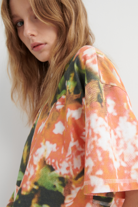 Montage Tee - Flower Book