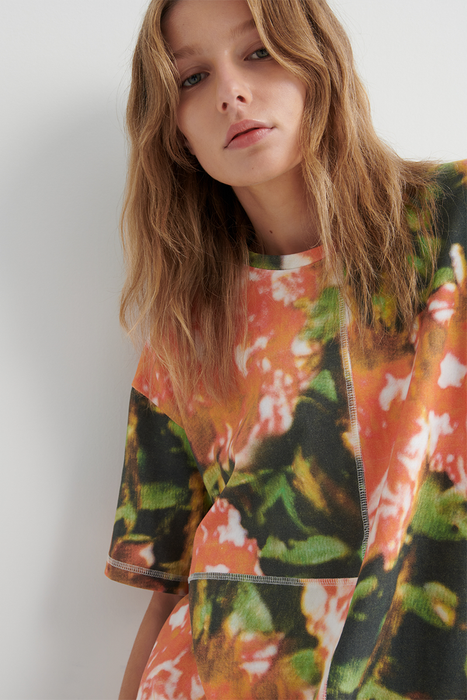 Montage Tee - Flower Book