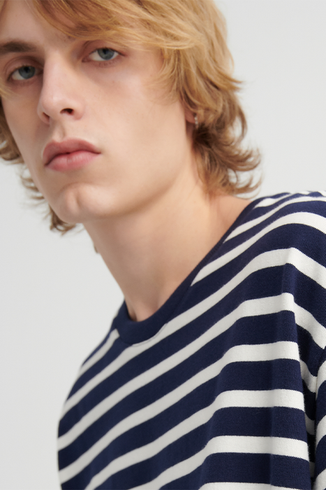 Motion Tee - Uniform Stripe