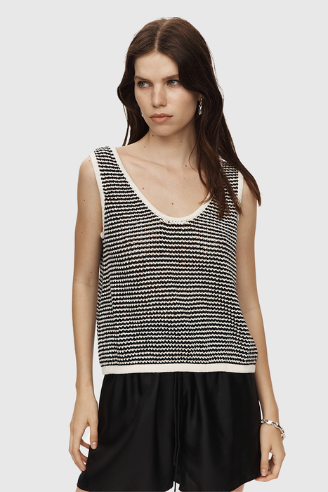 Nova Top - Black / Ivory