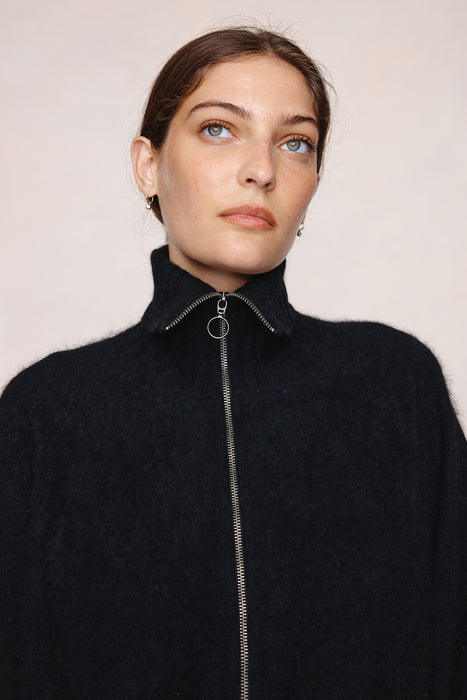 Oscar Zip Up - Black