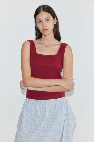 Piping Tank - Crimson