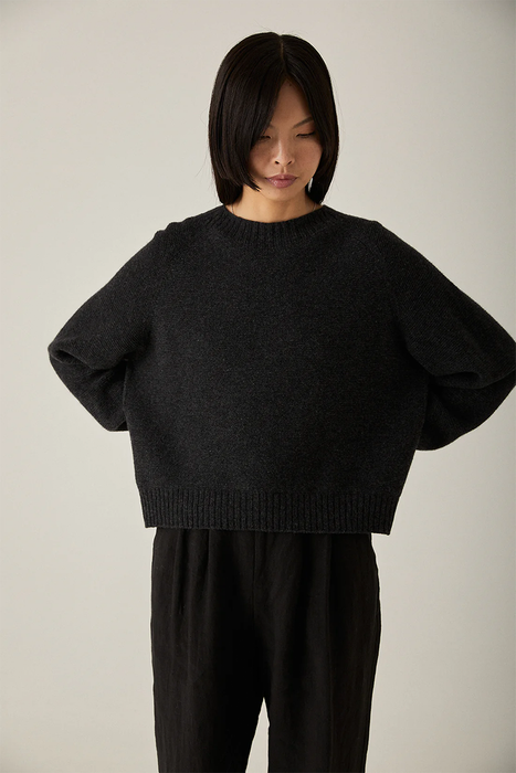 Poet Knit - Almost Black