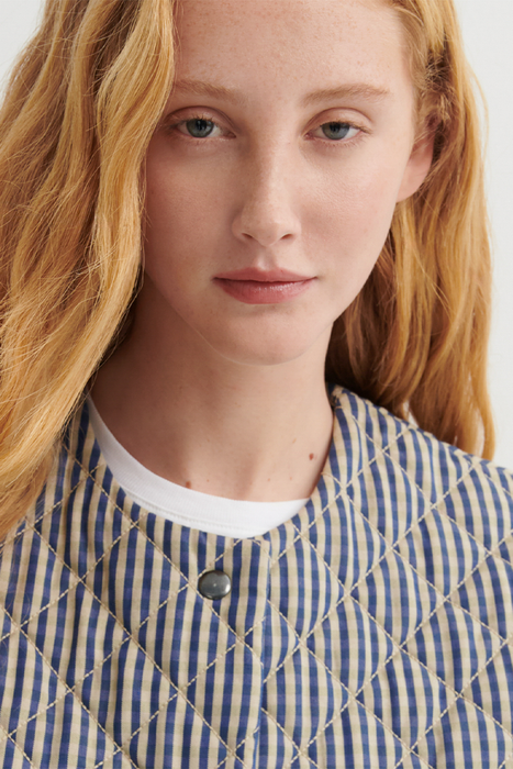 Quilter Vest - Landscape Check