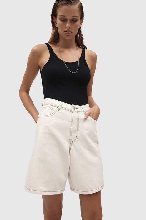 Relaxed Jean Short - Ecru