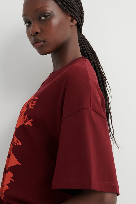 Stencil Tee - Maroon