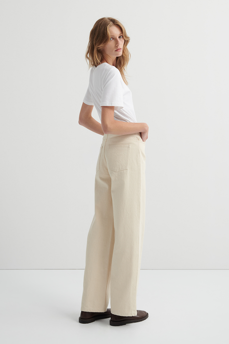 Straight Leg Jeans - Ecru Denim