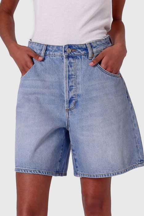 Super Mirage - Lennon Blue