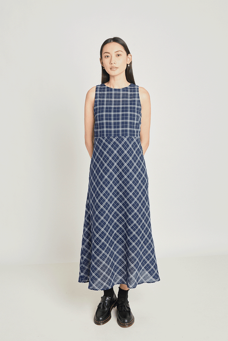 Practice Dress - Navy Crinkle Check