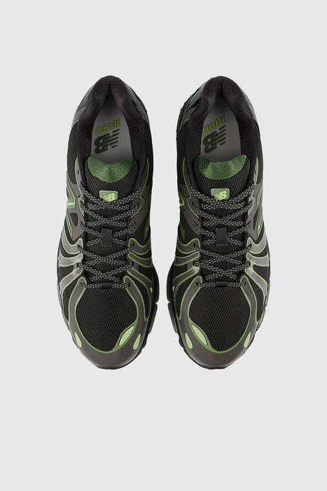 U189071H - Faded Black / Utility Green