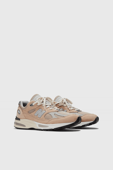 U991BE2 - Cuban Sand / Harbor Mist / Silver