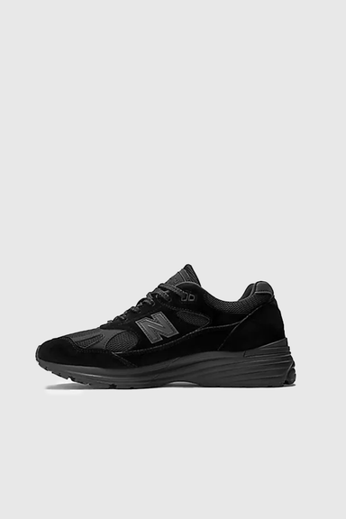 U991KK2 - Triple Black