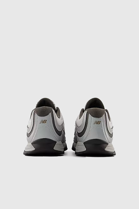 URC564KY - Brighton Grey / Tornado