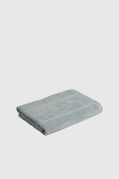 Woodford Pool Towel - Cement