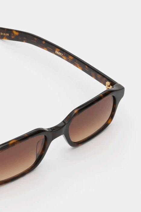 Clint - Dark Tortoise / Brown Gradient Lens