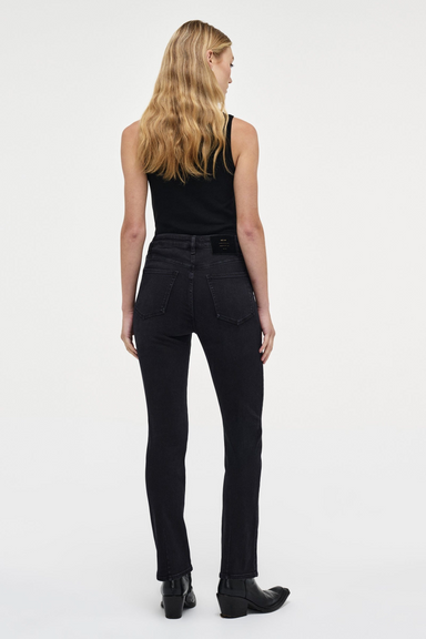 Kate Straight - Tabu