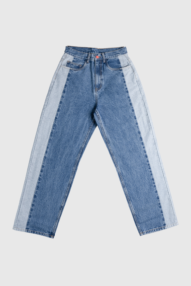 Super Loose - Blue Jeans with Side Panel