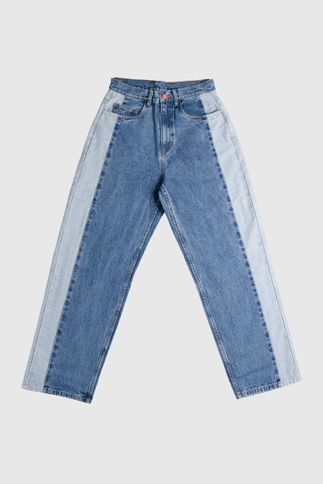 Super Loose - Blue Jeans with Side Panel