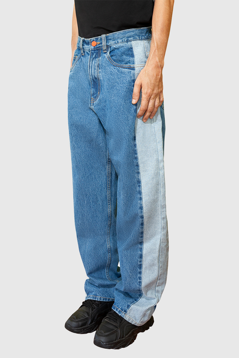 Super Loose - Blue Jeans with Side Panel