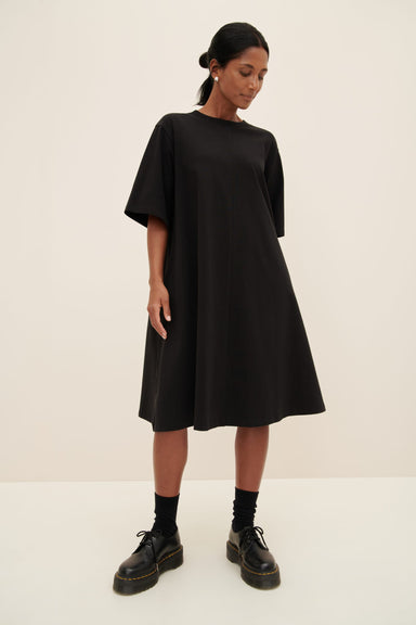 Silhouette Dress - Black