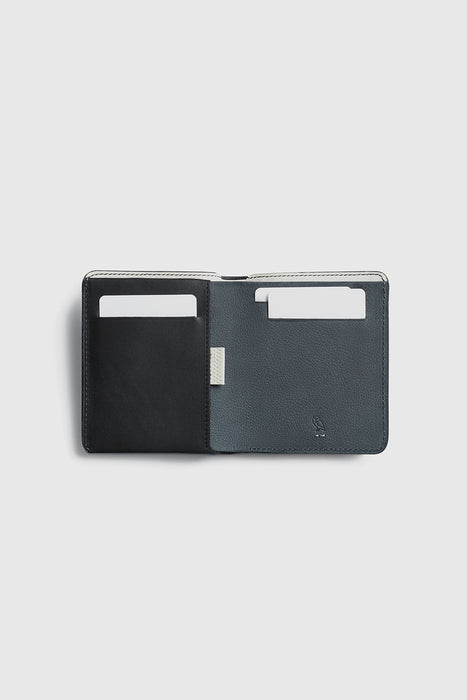 Note Sleeve Premium Edition - Black