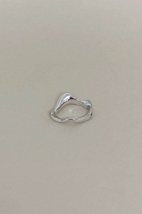 Shell Ring - Sterling Silver