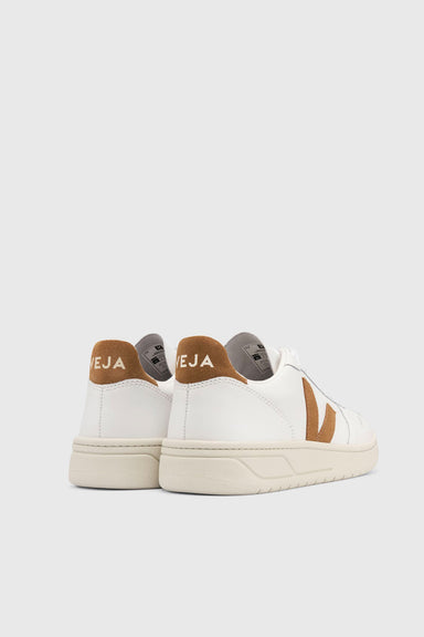 V-10 Leather - Extra White / Camel